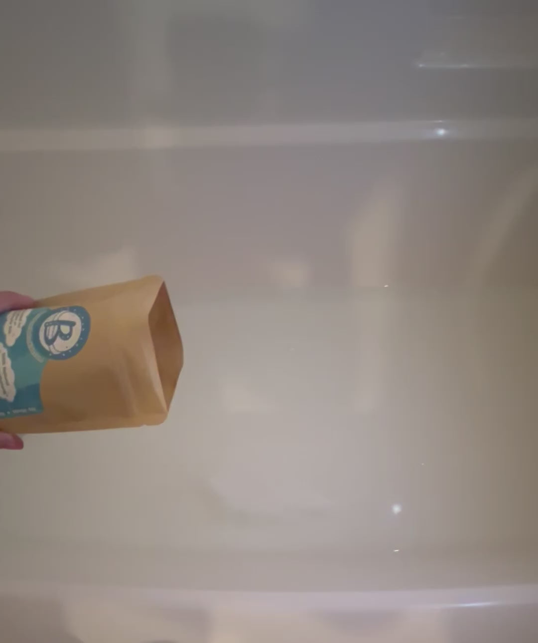 fizzy-sprinkles-bath-for-eczema-prone-skin-video